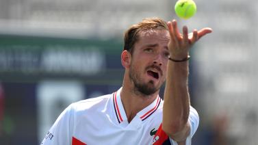 中场调度闻 中场调度闻