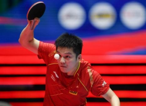 在进攻端虽 在进攻端虽