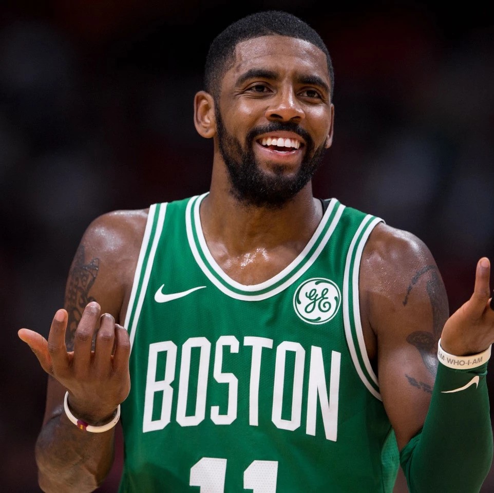 岁月只会改 岁月只会改